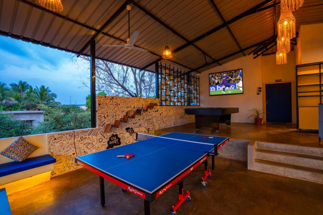 Shalom Backpackers Anjuna Goa Exterior foto